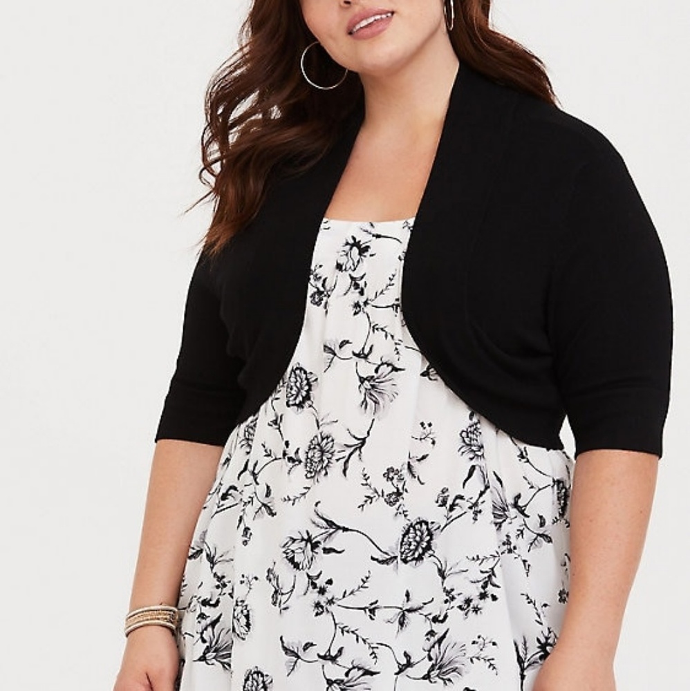 Black shrug